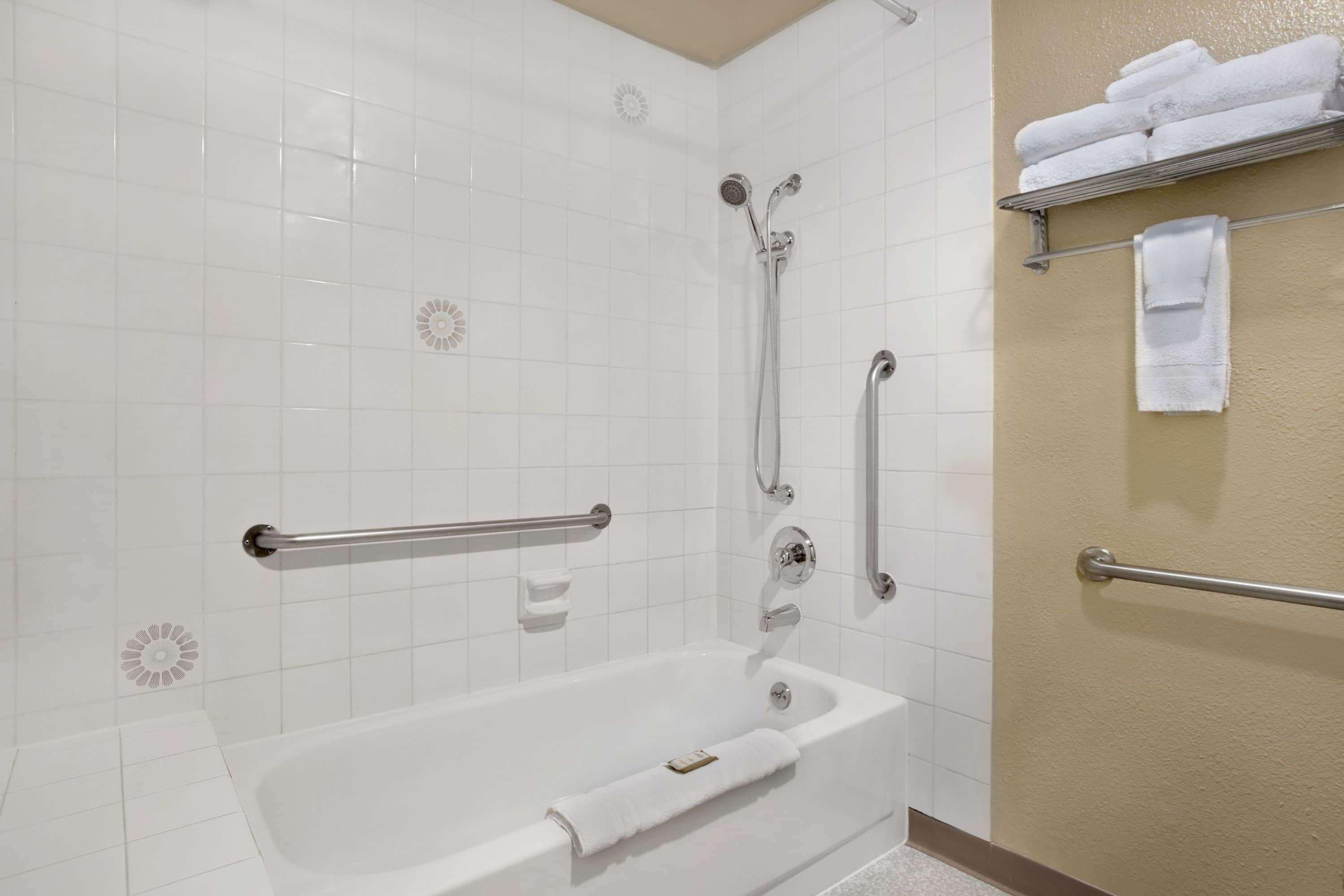 South Tacoma Suites エクステリア 写真