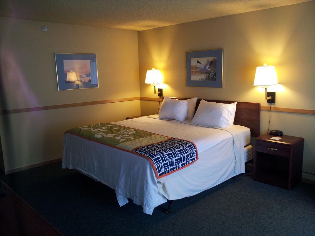 South Tacoma Suites 部屋 写真